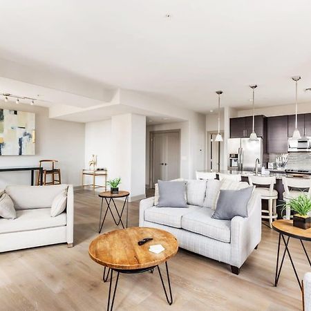 בלטימור 2Br Luxury Apartment With Rooftop Deck & Pool מראה חיצוני תמונה